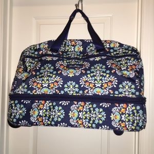 vera bradley lighten up foldable rolling duffel